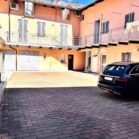 Апартаменты Ca D La Trifola Free Parking Альба Экстерьер фото